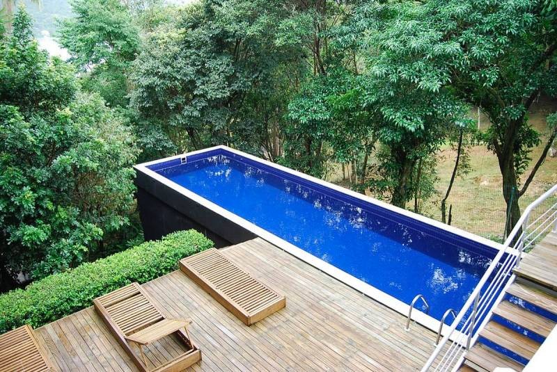Shipping Container Pools and their Benefits