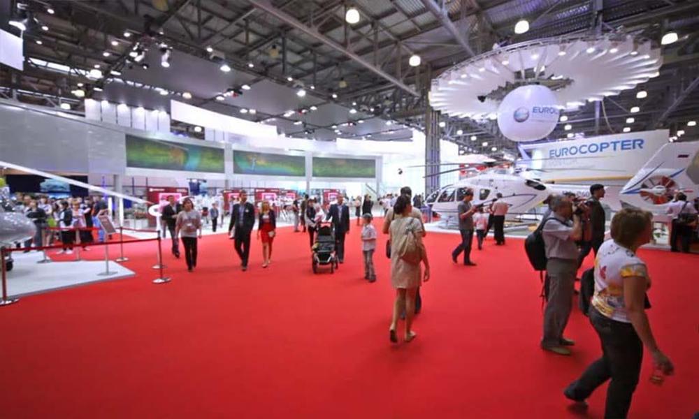What are the benefits of using exhibition carpets in interior design