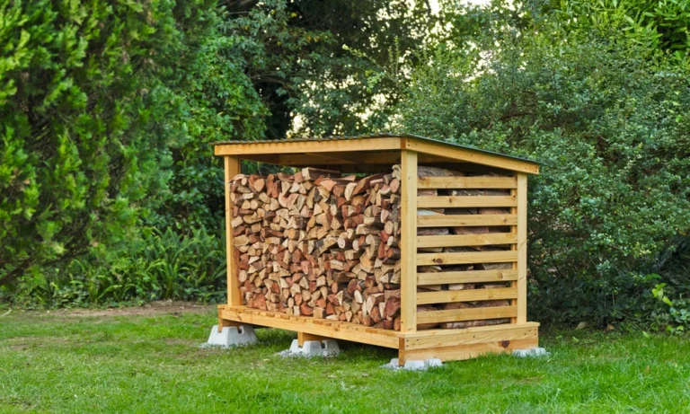 HOW TO CREATE AN EFFICIENT FIREWOOD STORAGE AREA